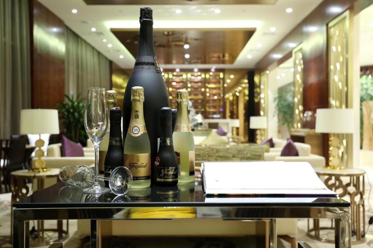 New Century Hotel Yiwu Nghĩa Ô Ngoại thất bức ảnh